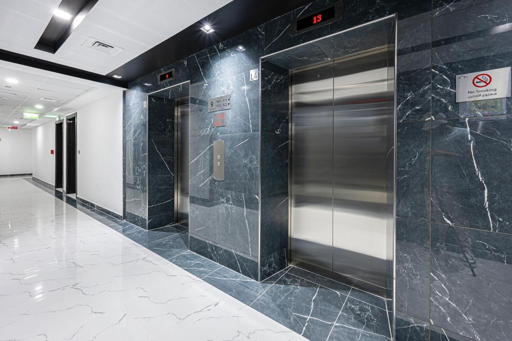 Apartment Chic Urban Retreat Immerse Yourself In Comfort Dubai