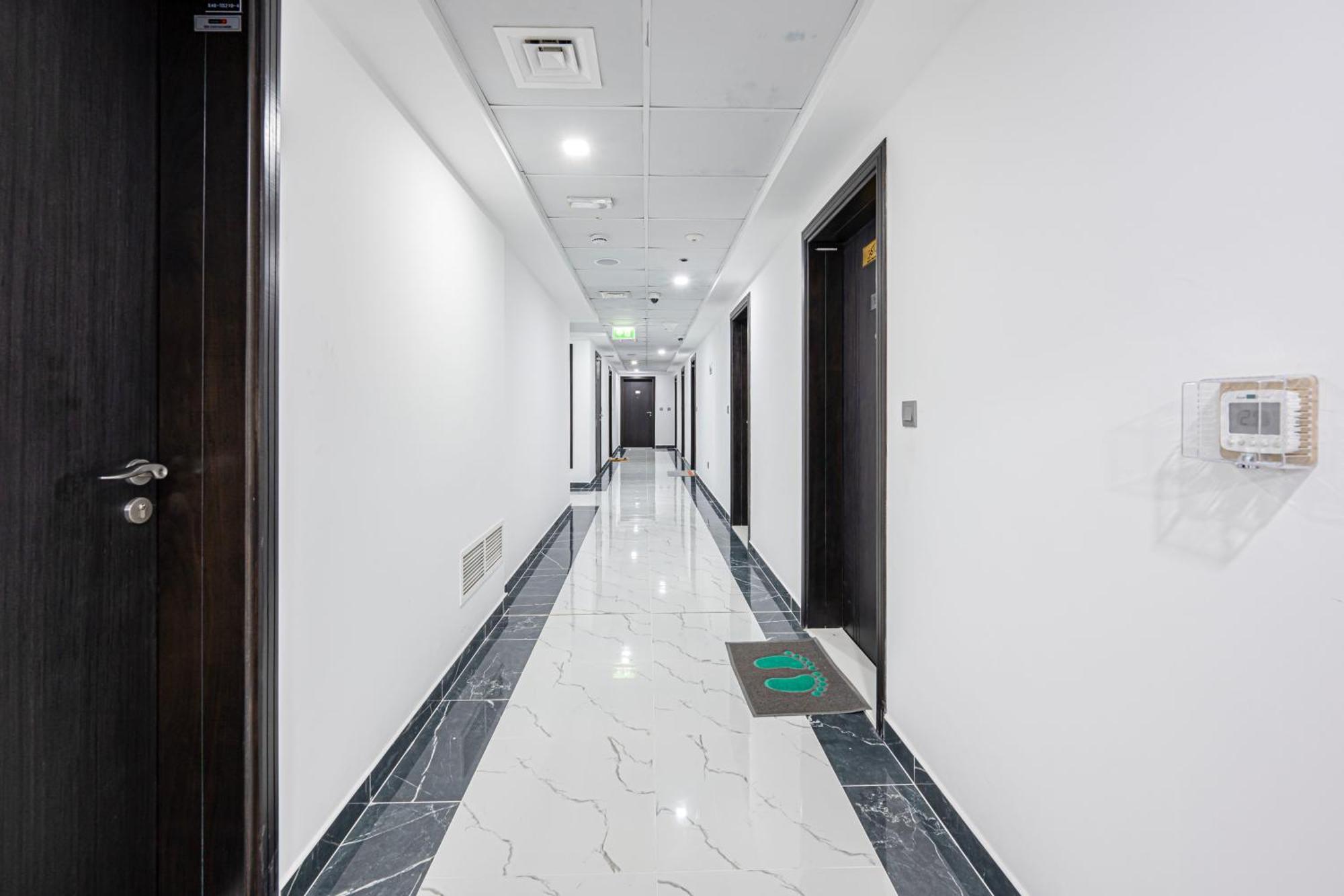 Chic Urban Retreat Immerse Yourself In Comfort Dubai